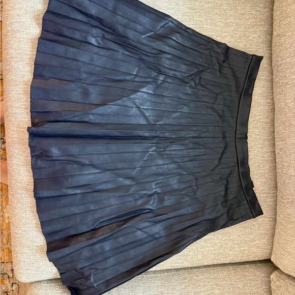 J. Crew Navy A-Line Pleated Skirt - Picture 1 of 3